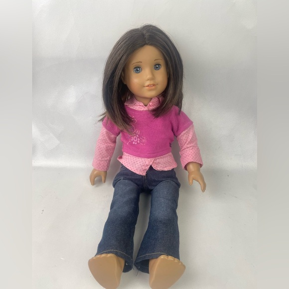 American Girl Truly Me 18” Doll Brown Hair Blue Eyes